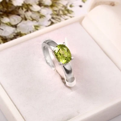 925 Sterling Silver Genuine Green Peridot Oval Solitaire Ring Birthday Gift - Image 1 of 4