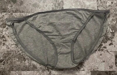 BRAGAS DE BIKINI NUEVAS SIN ETIQUETAS CACIQUE LANE BRYANT 14/16 GRIS LOGO TIRAS DOBLE CUERDA Foto 1 de 3