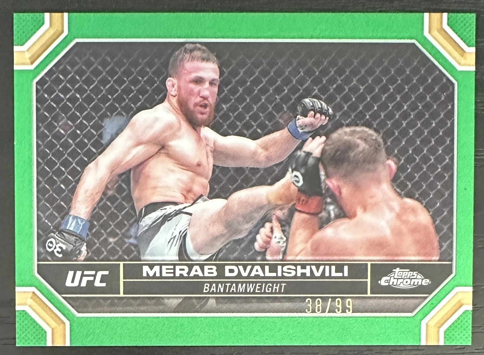 2024 Topps Chrome UFC Merab Dvalishvili #135 Green Refractor /99 SP