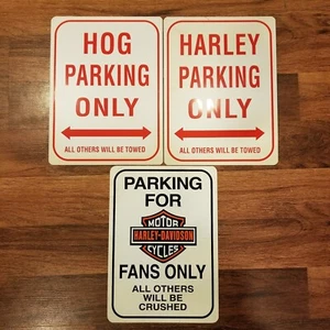 Lote de 3 letreros de estacionamiento de plástico Harely Davidson - Imagen 1 de 2