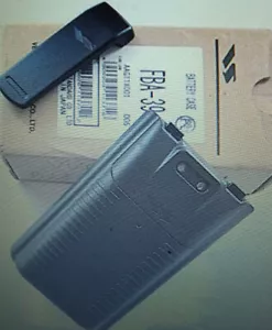 Yaesu FBA-39 porta pile per VX-8E VX-8DE - Foto 1 di 1