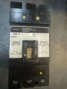 Disyuntor Square D KC34200 200A 3 polos línea I 480V KC34200 usado - Imagen 1 de 2
