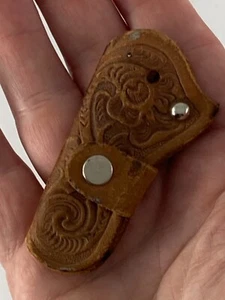 Vintage Tiny Small Leather Gun Holster Keychain Key Holder M&M Leather Dallas - Picture 1 of 4