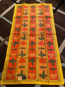NWT "Old Stock" Vintage VERA 🐞 Neumann Linen Kitchen Tea Hand Towel, Roses - Picture 1 of 5