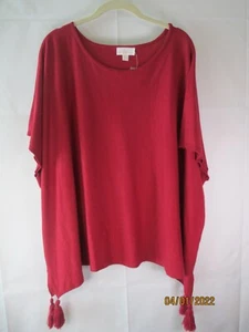NWT Belle by Kim Gravel Red Sweater Poncho with Tassels C4 - Size M/L - Picture 1 of 2