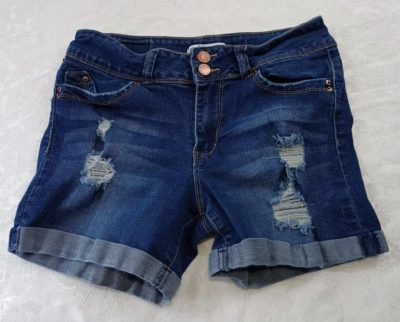 YMI Shorts Juniors Size 7/28 Blue Jean WannaBettaButt Distressed Cuffed 2 Button - Image 1 of 4