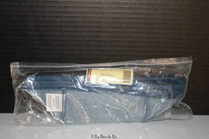 Delineador de bayas mediano Longaberger en mezclilla - NUEVO - Imagen 1 de 2