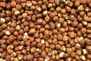 4lb DeSeba Whole Shelled Hazelnuts Nuts Raw Unsalted Filberts - Picture 1 of 4