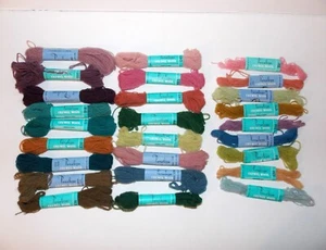 Menge 17 + 9 Penelope Crewel Wolle verschiedene Farben Knäuel Sticken & Basteln - Bild 1 von 11