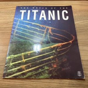 The Wreck of the Titanic Book by Gillian Hutchinson - Picture 1 of 1