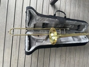 Trombone + MP + Carry Case, Cleaning Kit - Picture 1 of 10