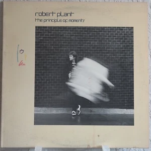Robert Plant - The Principle Of Moments (vinyl, 1983 LP) - Picture 1 of 5