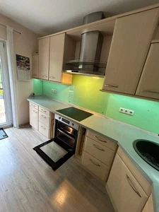 einbauküche mit elektrogeräten gebraucht - Bild 1 von 3