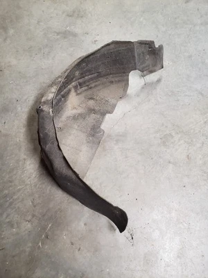 ⭐ Protector contra salpicaduras revestimiento trasero derecho Ford Transit Connect 14-18 OEM E Foto 1 de 4