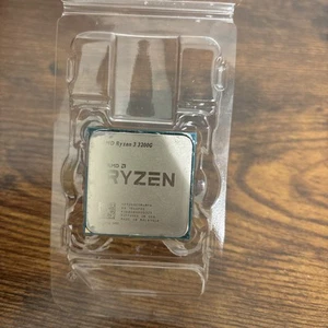 AMD Ryzen 3 3200G 4GHz 4 Core CPU - Photo 1/3