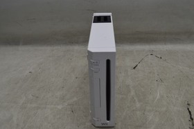 Nintendo Wii RVL-001(USA) Video Game Console *Console Only*