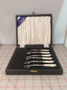 Viktorianisches 6er Set versilberte Dessertgabeln mit Perlmuttgriff Antik - Bild 1 von 4