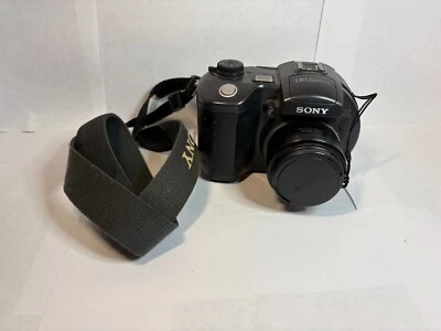 Sony Mavica MVC-CD500 Black LCD 5MP 3x Optical Zoom Digital Camera - Image 1 of 4