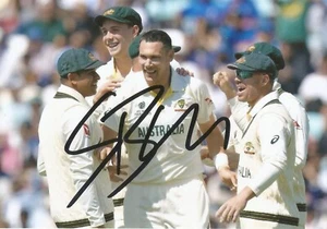 AUSTRALIA CRICKET: SCOTT BOLAND SIGNIERT 6x4 TEST ACTION FOTO + COA ** DIE ASCHE** - Bild 1 von 1