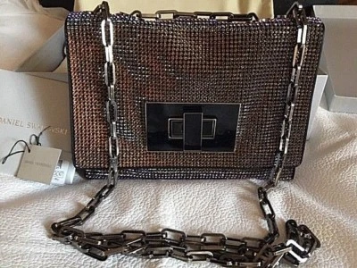 BOLSO DE NOCHE DANIEL SWAROVSKI MALLA CRISTAL MERIDIANO AZUL RUTENIO HW NUEVO CON ETIQUETAS $3000 Foto 1 de 4