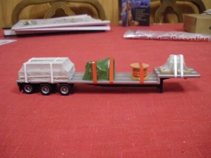 Remolque con 5 cargas industriales (envío real) - Imagen 1 de 5