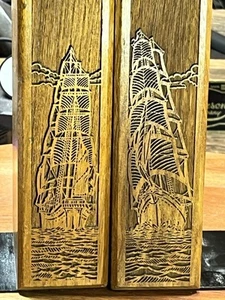 Vintage Paar massive Nussbaum nautische Buchstützen, Schiffe Lasergravur Lasercraft - Bild 1 von 12