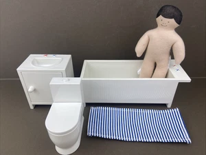 IKEA Casa de Muñecas Baño Muebles Paquete X5 Juguete Baño Lavabo Inodoro Figura, En muy buena condición. - Imagen 1 de 21