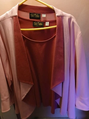 Top de mujer Bob Mackie 2 piezas 2XL rosa dos tonos. Mangas enrollables Foto 1 de 4
