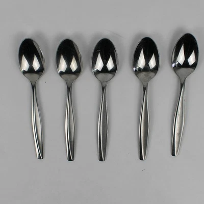 Lot of 5 Cambridge Silver Stainless Steel Oval Soup Spoons Lumina Sand Pattern - Image 1 of 4