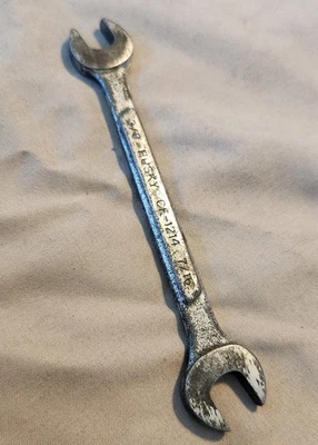 Husky Tools Llave Combinada Extremo Abierto 3/8" y 7/16" CE-1214 Hecha en EE. UU. Foto 1 de 2