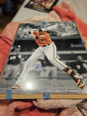 Manny Machado Autographed 16x20 Color Photo Psa - Image 1 of 2