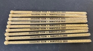 9 Vintage Swizzle Sticks Drink Stirrers Gold Glitter Vagabond Room Mansfield OH - Picture 1 of 6