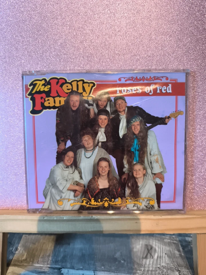 The Kelly Family - Roses Of Red - 3 Track Maxi CD - Zustand sehr gut - Bild 1 von 1