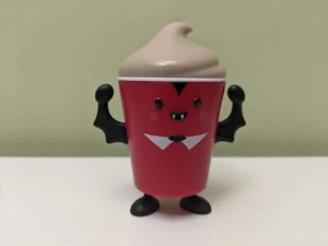 Wendy’s Kids Meal Frosty Frights 2024 Red Vampire Frosty Bite Toy Halloween - Bild 1 von 7