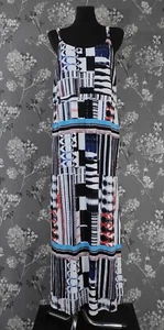 ABSTRACT DESIGN SUMMER MAXI DRESS. SIZE L - Picture 1 of 4