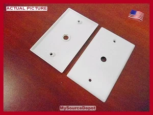 Wall Plate,Standard F-Type Coax Connector-3/8" Hole,BACK Recessed for Hex Head - Afbeelding 1 van 1