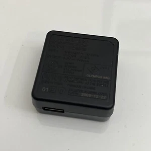 Genuine Olympus F-2AC-1B AC Adapter Charger - Picture 1 of 6