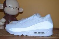 NEW NIKE AIR MAX 90 ULTRA MOIRE Running Shoe SZ 9.5 - 13 Triple White 819477-111