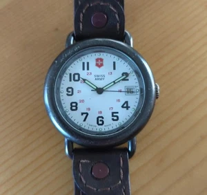 Vtg 1990s Victorinox Swiss Army Cavalry Watch Military Gunmetal Date 37mm 10 ATM - Picture 1 of 11