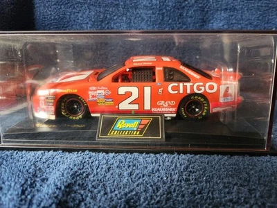 Michael Waltrip #21 Citgo 1997 escala 1:24, Ford Thunderbird y Neil Bonnett 1:64 Foto 1 de 4