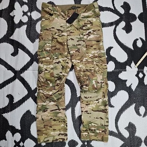Arc’teryx LEAF Assault Tactical AR Multicam Pantalone Uomo Grande Ginocchia Imbottite - Foto 1 di 12
