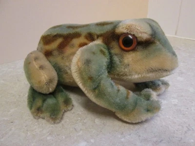 VINTAGE  LARGE STEIFF  FROG -   FROGGY  - GLASS EYES  c.1950 - Image 1 of 4