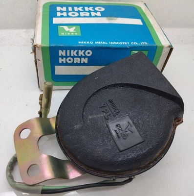 Yamaha YL2 YCS1 YB100 100 125cc Nikko Horn 6volt.. New Old Stock.  - Image 1 of 2