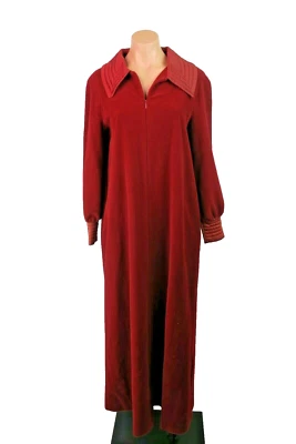 VTG 80's Vanity Fair Rust Velour Long Robe Dress WARM House Coat Sz 12 Zip - Image 1 of 4