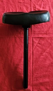 Schwinn Saddle Padded Bicycle Comfort Seat 2008 W/ Promax SP-1 Seatpost - Picture 1 of 22