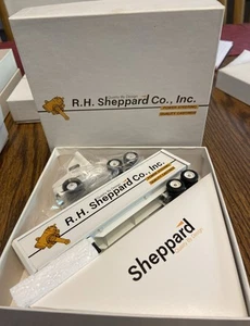 Winross R H Sheppard Co Hanover PA Tractor Trailer 1/64 NIB 1993 - Picture 1 of 3