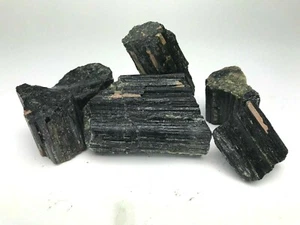 Collezione Tormalina 1/2 Lb Cristalli Pietra Preziosa Schorl Nera Naturale Esemplari - Foto 1 di 1