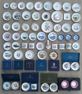 ROYAL WORCESTER, SELECTION OF PIN / TRINKET DISHES, COASTERS & TOOTHPICK HOLDERS - Picture 1 of 142