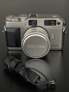 Contax G1 Green Label; Carl Zeiss Planar 28mm/2,8; Contax Fernauslöser - Bild 1 von 15