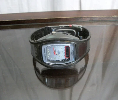 Reloj Hombre Athletic Works, 100 M Resistente al Agua, Cronógrafo, PROBADO Foto 1 de 3